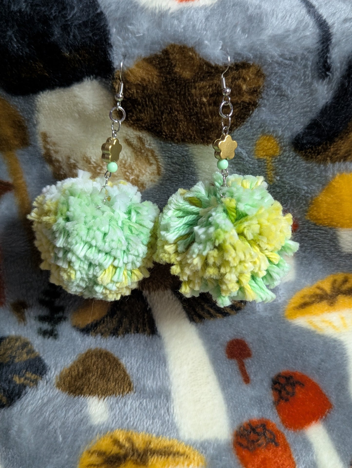 Pom Pom Dangle Earrings