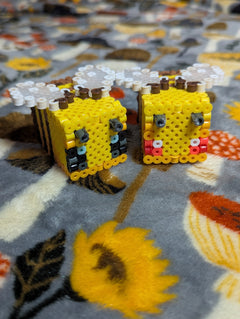 3D Blocky Bees