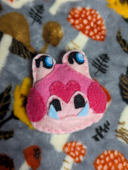 Plush Gayle Pin
