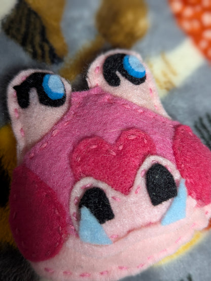 Plush Gayle Pin