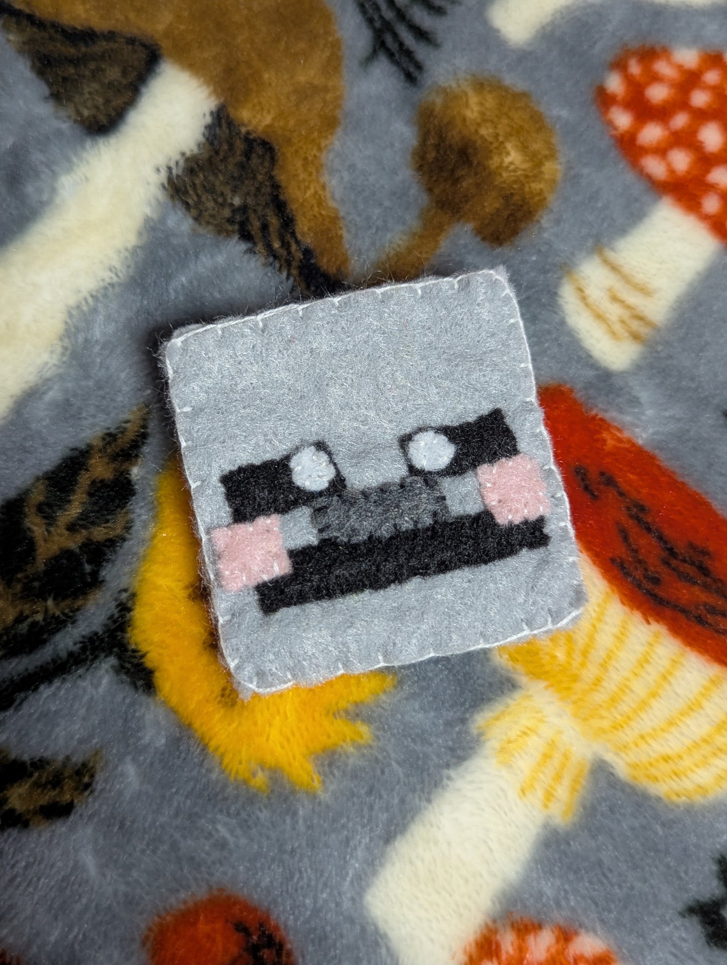 Flat Felt Blocky Skeleton Pin