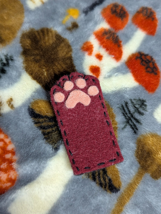 Flat Felt Red Paw Pin