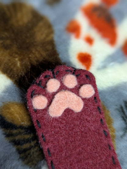 Flat Felt Red Paw Pin