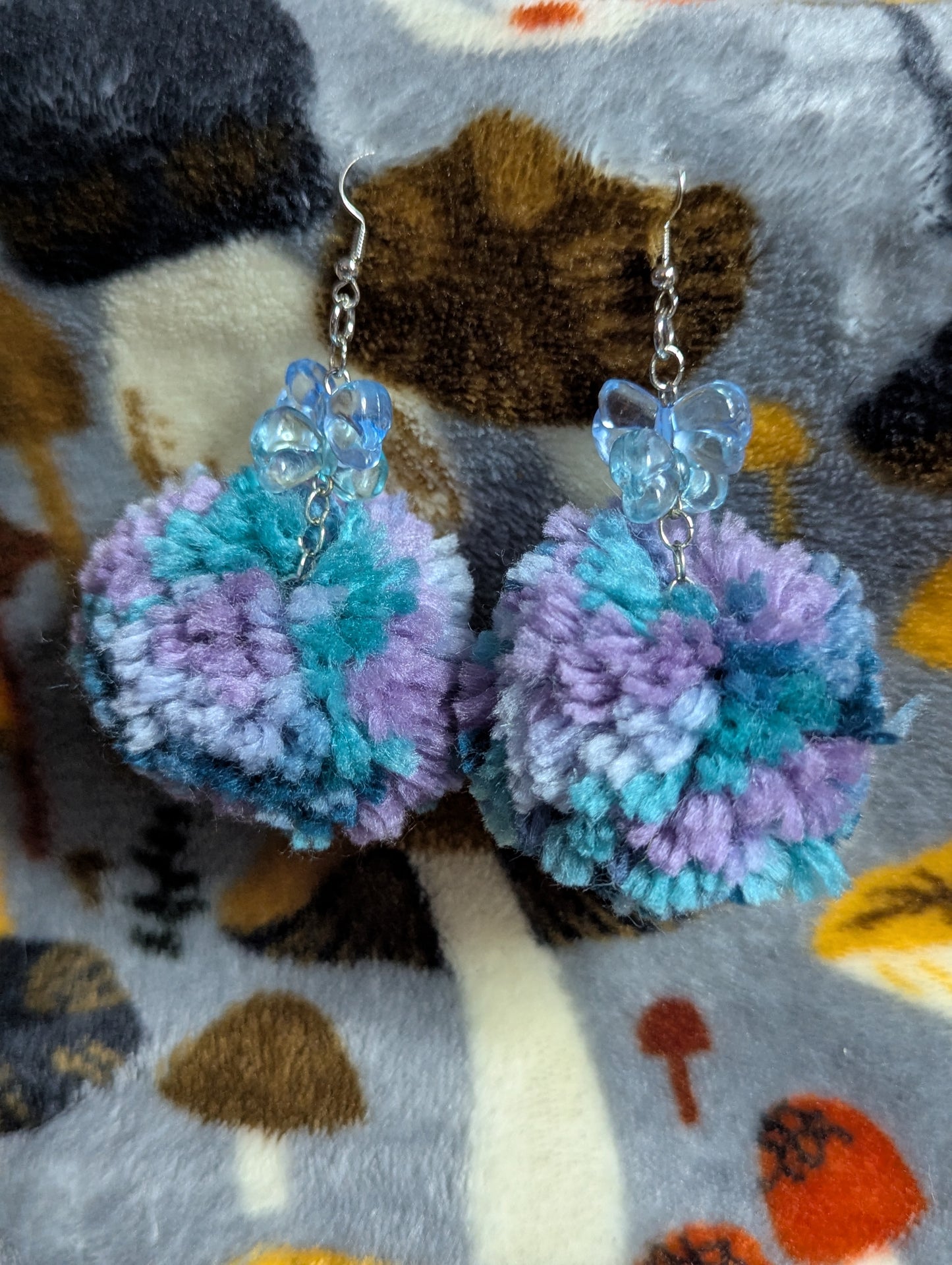 Pom Pom Dangle Earrings