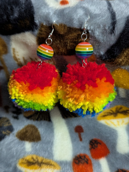 Pom Pom Dangle Earrings