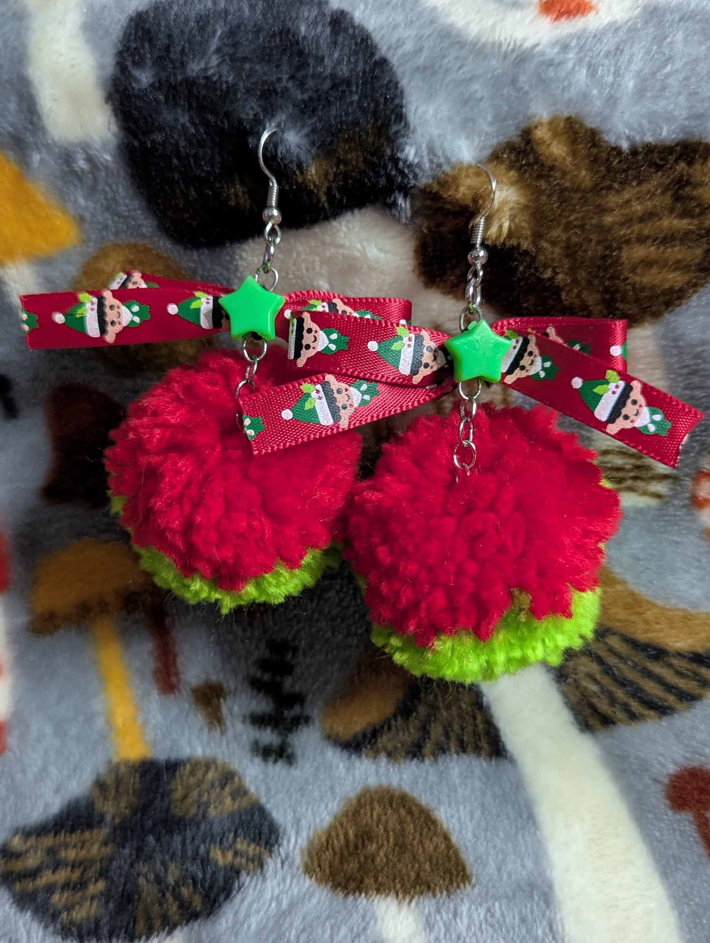 Pom Pom Dangle Earrings