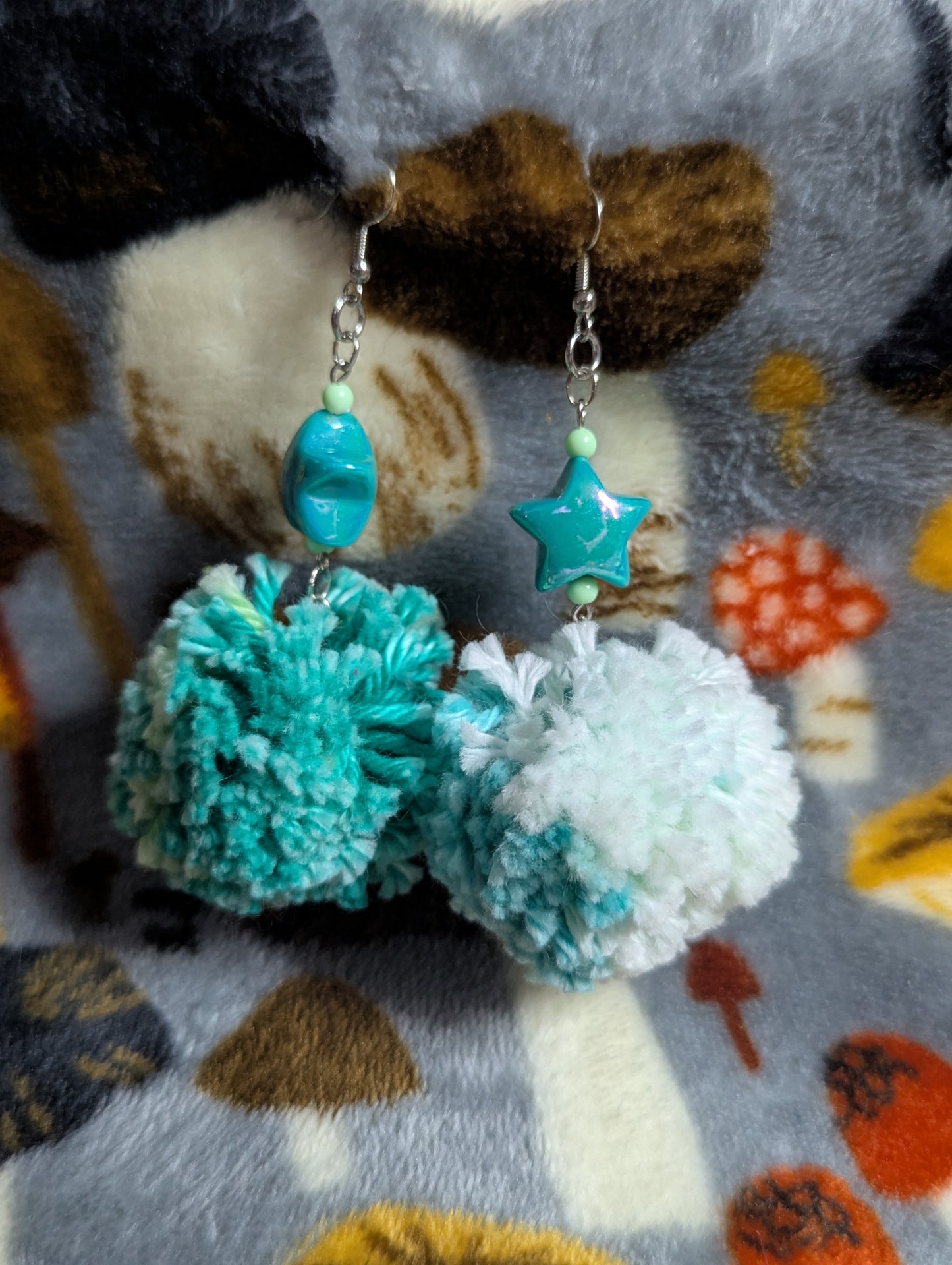 Pom Pom Dangle Earrings
